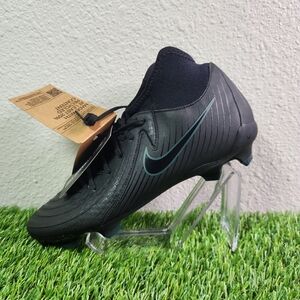 Size 7.5 - Nike Phantom Luna 2 Academy MG 2024 Shadow Pack